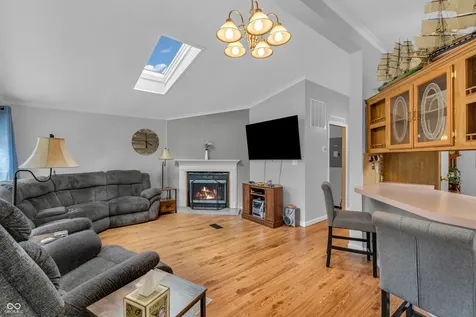 2428 S 550 E Crawfordsville IN 47933