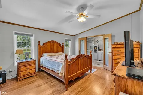 2428 S 550 E Crawfordsville IN 47933