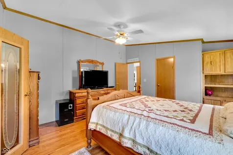 2428 S 550 E Crawfordsville IN 47933