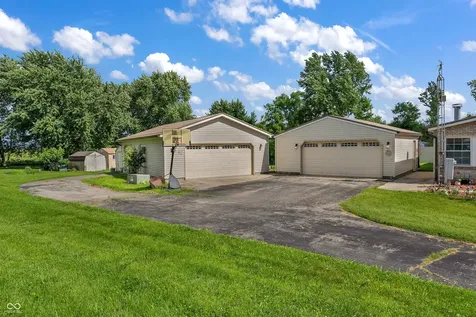 2428 S 550 E Crawfordsville IN 47933