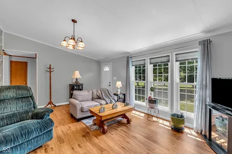2428 S 550 E Crawfordsville IN 47933
