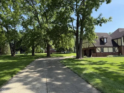 231 E Us Highway 36 Pendleton IN 46064