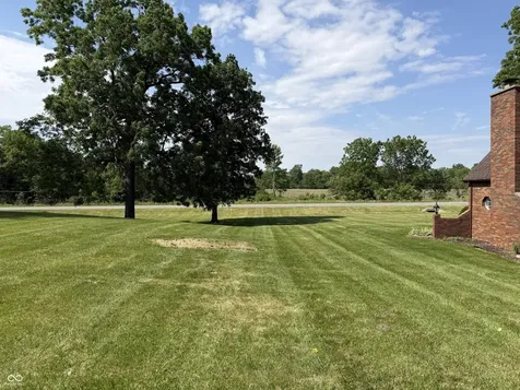 231 E Us Highway 36 Pendleton IN 46064