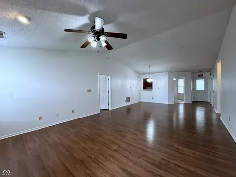 7109 Moriarty Drive Indianapolis IN 46217