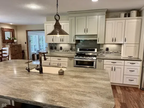 4445 W Pitcher Drive Trafalgar IN 46181