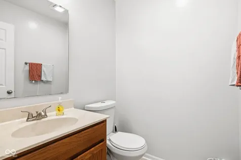 10971 Bellflower Court Indianapolis IN 46235