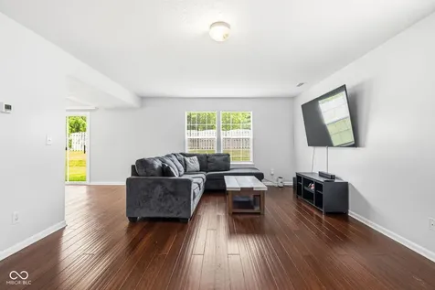 10971 Bellflower Court Indianapolis IN 46235