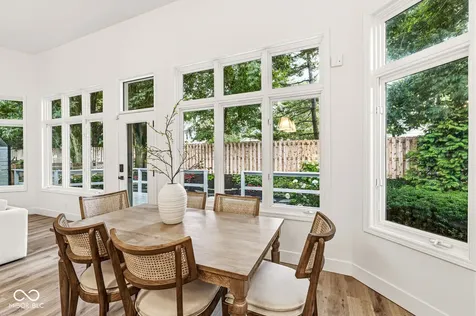 7833 Clearwater Cove Drive Indianapolis IN 46240