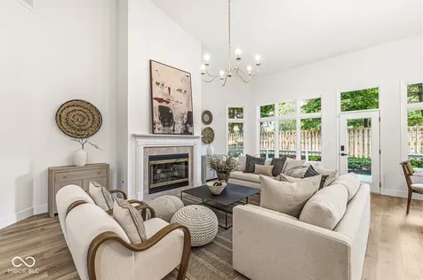 7833 Clearwater Cove Drive Indianapolis IN 46240