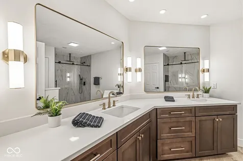 7833 Clearwater Cove Drive Indianapolis IN 46240
