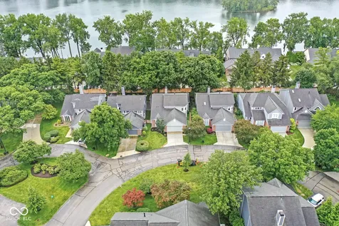 7833 Clearwater Cove Drive Indianapolis IN 46240