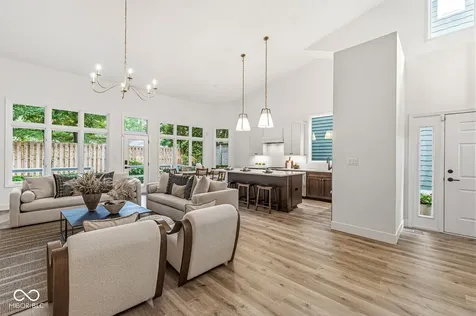 7833 Clearwater Cove Drive Indianapolis IN 46240