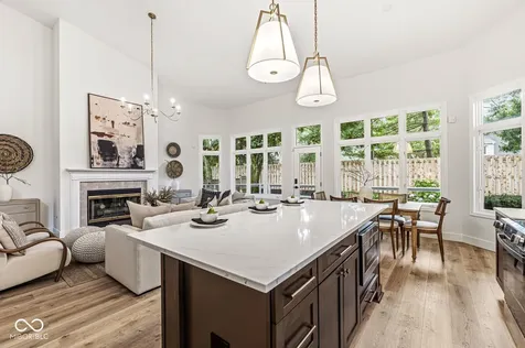 7833 Clearwater Cove Drive Indianapolis IN 46240