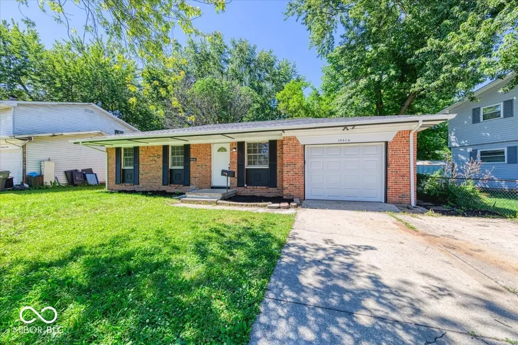 10016 Meadowlark Manor Indianapolis IN 46235