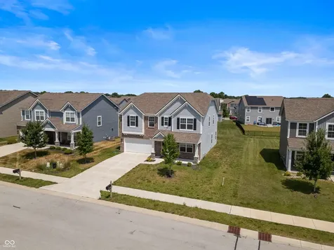 6843 Arrowhead Drive Brownsburg IN 46112