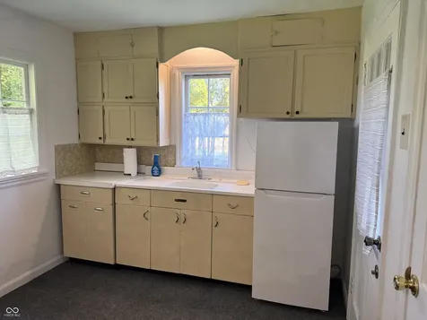 2109 E 99th Street Carmel IN 46280