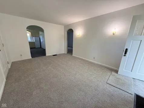 2109 E 99th Street Carmel IN 46280