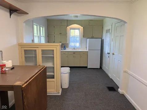 2109 E 99th Street Carmel IN 46280