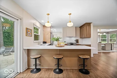 5314 Shorewood Drive Indianapolis IN 46220