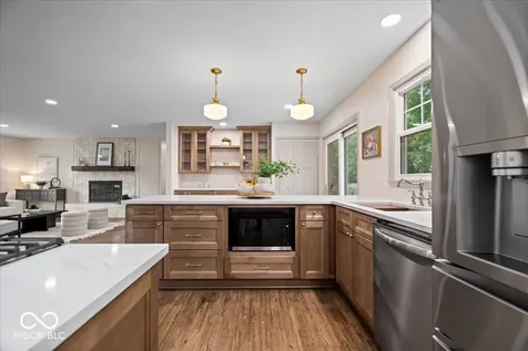 5314 Shorewood Drive Indianapolis IN 46220