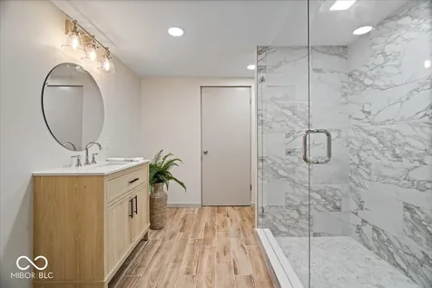 5314 Shorewood Drive Indianapolis IN 46220