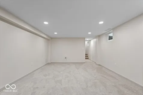 5314 Shorewood Drive Indianapolis IN 46220