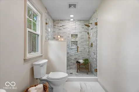 5314 Shorewood Drive Indianapolis IN 46220