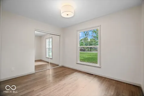 5314 Shorewood Drive Indianapolis IN 46220