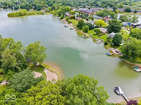 5314 Shorewood Drive Indianapolis IN 46220
