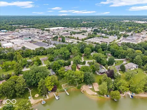 5314 Shorewood Drive Indianapolis IN 46220