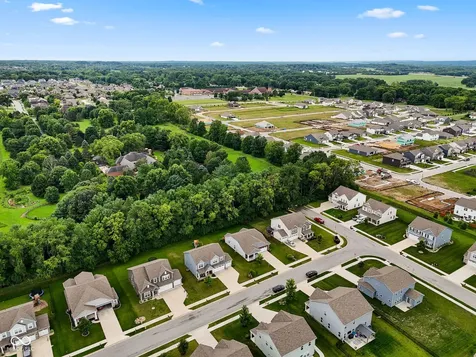 5691 Grosbeak Drive Greenwood IN 46143