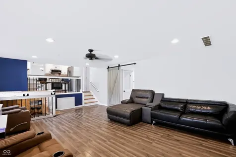 5226 W Southport Road Indianapolis IN 46221