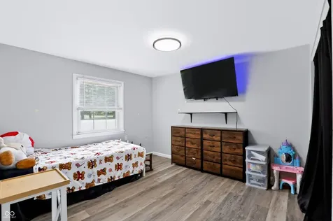 5226 W Southport Road Indianapolis IN 46221