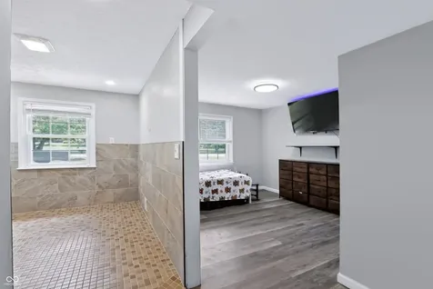 5226 W Southport Road Indianapolis IN 46221