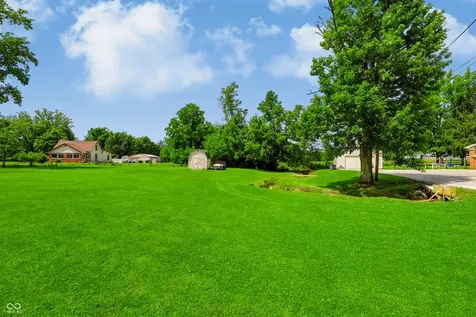5226 W Southport Road Indianapolis IN 46221