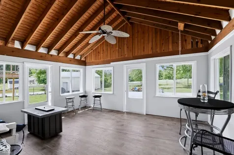 5226 W Southport Road Indianapolis IN 46221