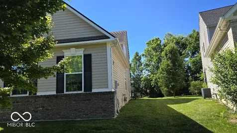 12125 Eddington Place Fishers IN 46037