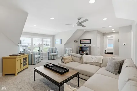 3059 Twain Drive Carmel IN 46033