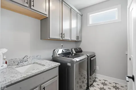 3059 Twain Drive Carmel IN 46033
