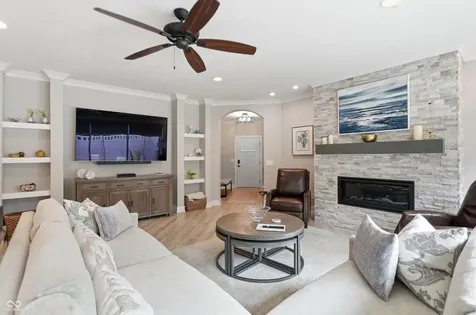 3059 Twain Drive Carmel IN 46033