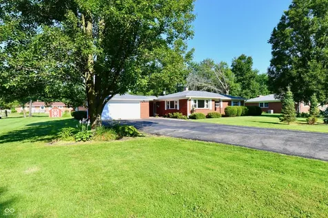 4928 Oaknoll Drive Indianapolis IN 46221