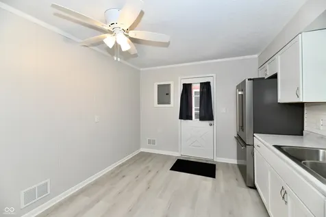 4928 Oaknoll Drive Indianapolis IN 46221