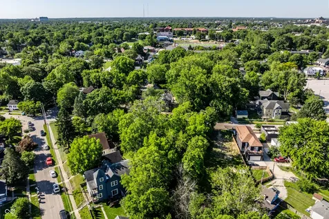 1526 E 12th Street Indianapolis IN 46201