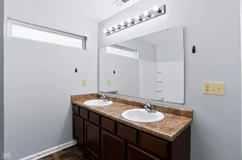 3442 Enclave Lane Greenwood IN 46143