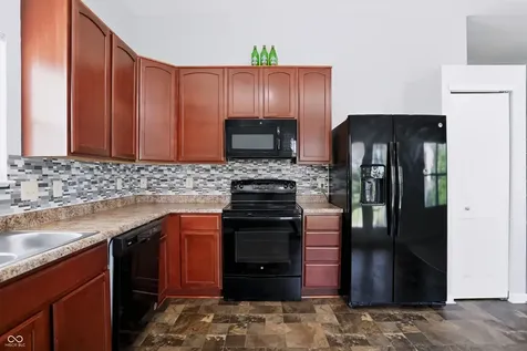 3442 Enclave Lane Greenwood IN 46143