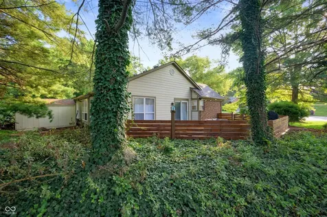 3572 Laureate Court N Indianapolis IN 46214