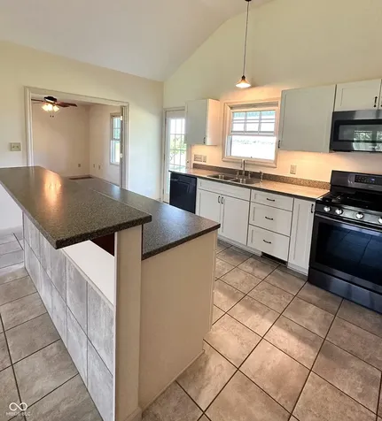10085 S 400 E Markleville IN 46056