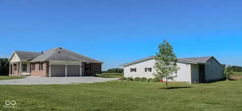 10085 S 400 E Markleville IN 46056