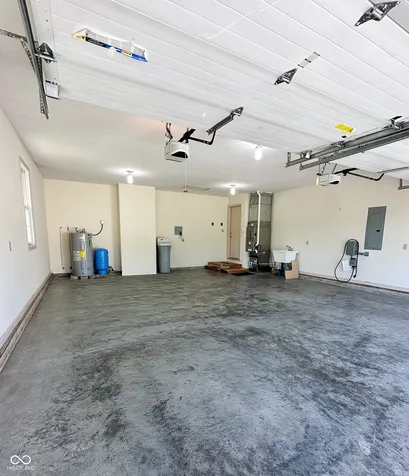 10085 S 400 E Markleville IN 46056