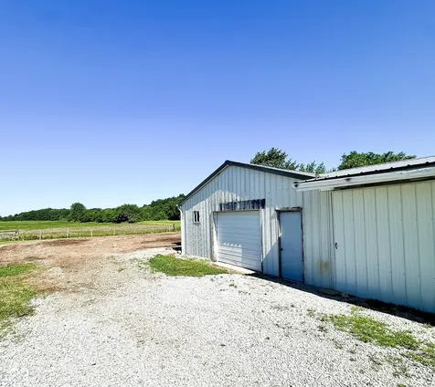 10085 S 400 E Markleville IN 46056